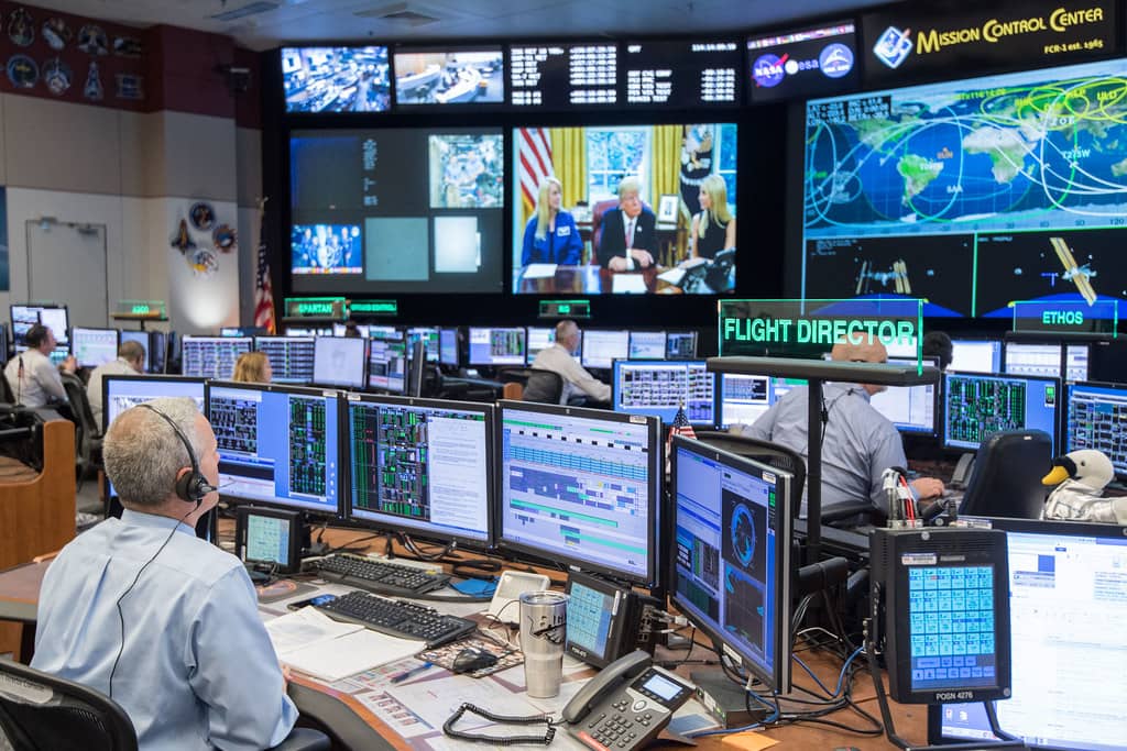 jsc2017e049161