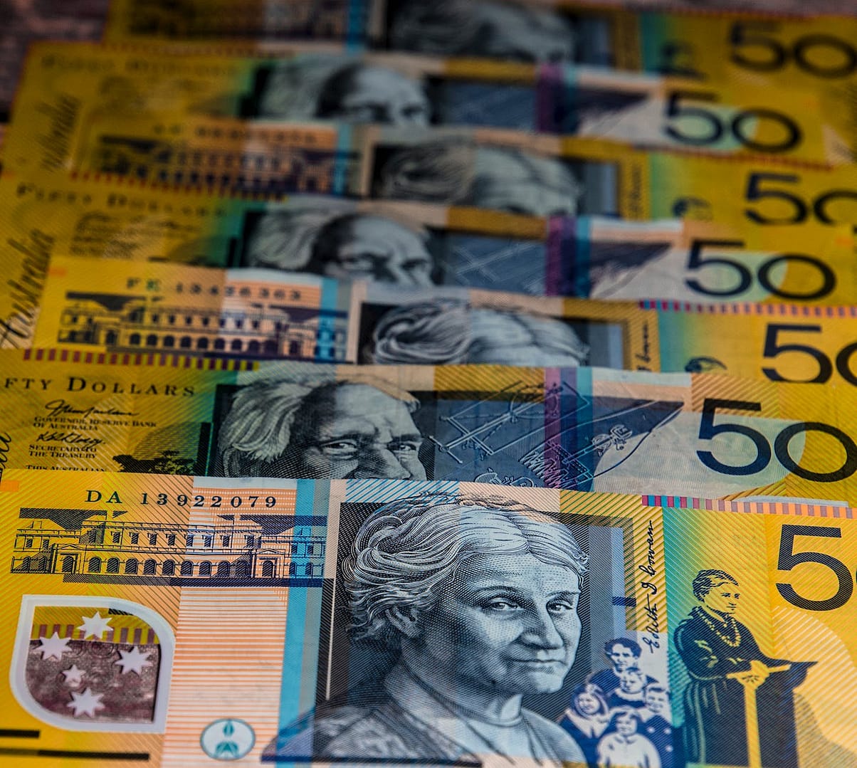 banknotes with a portrait of a lady printed